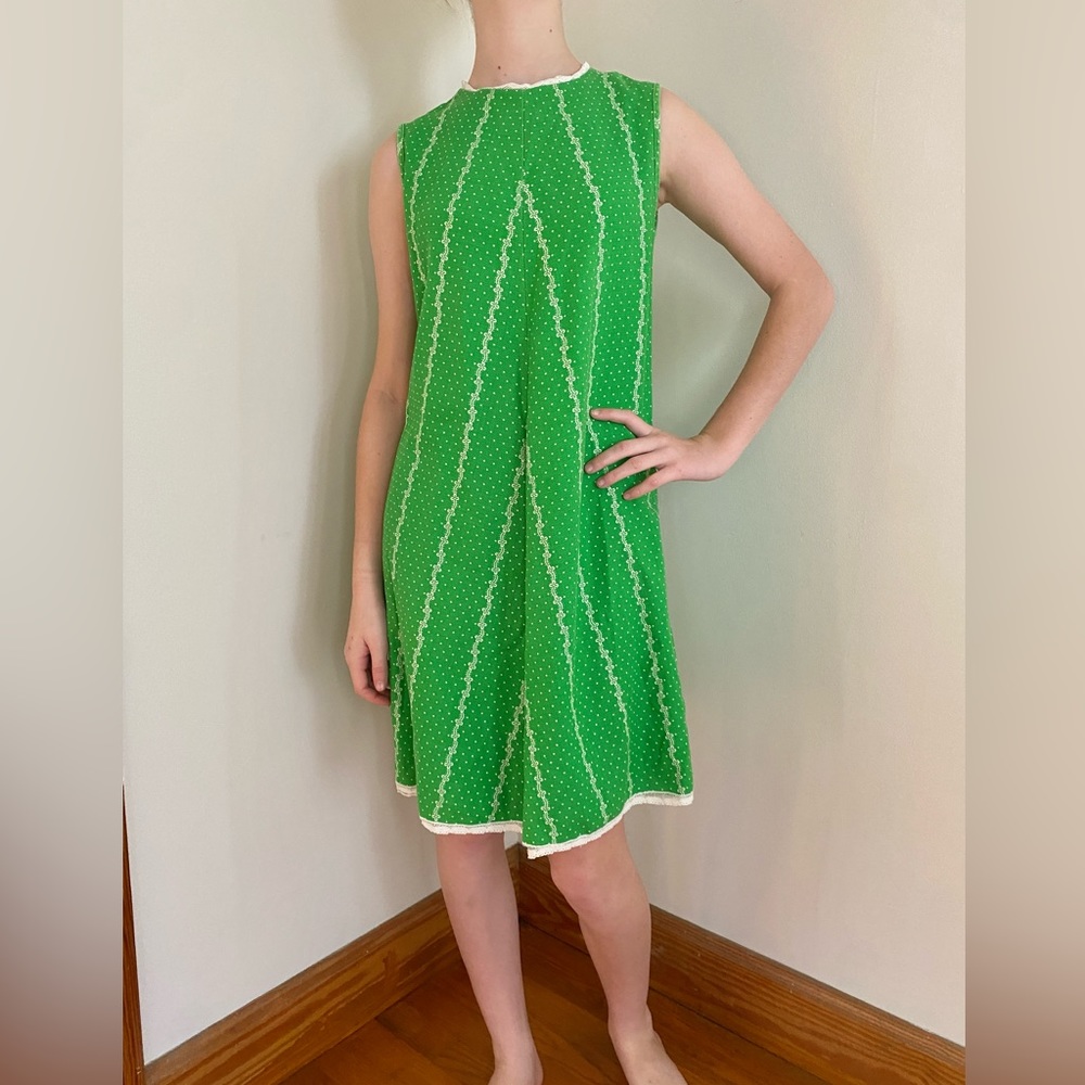 Vintage 1960s green and white handmade mini dress. Size XS.